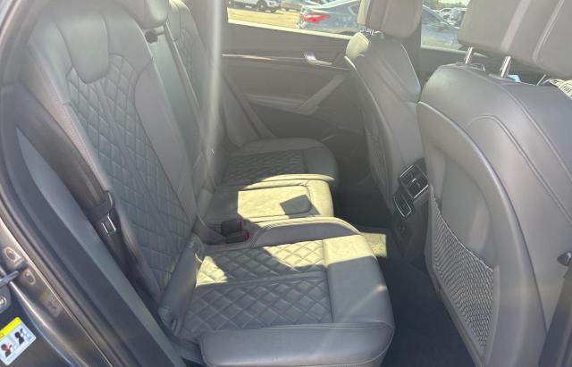 WA1C4AFYXJ2098457 - 2018 AUDI SQ5 PRESTIGE GRAY photo 6