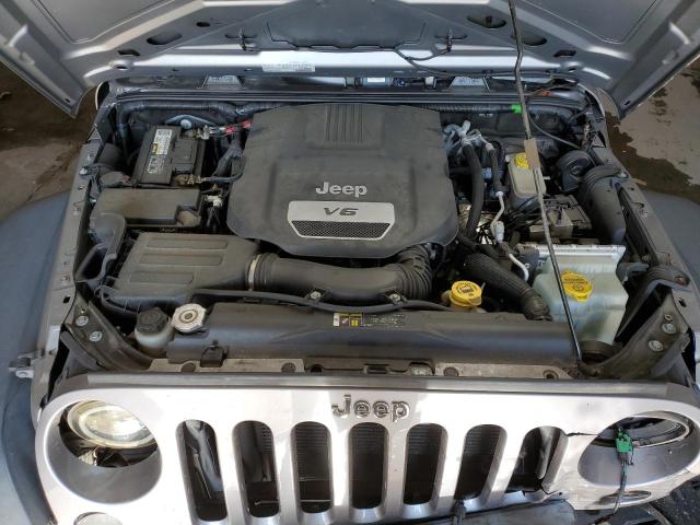 1C4BJWDG1HL604392 - 2017 JEEP WRANGLER U SPORT SILVER photo 12