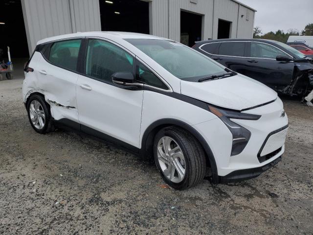 1G1FW6S09P4134722 - 2023 CHEVROLET BOLT EV 1LT WHITE photo 4