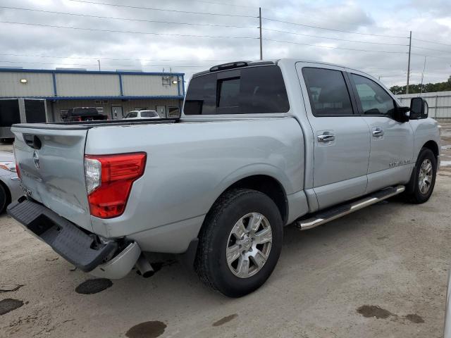 1N6AA1E61JN513537 - 2018 NISSAN TITAN SV SILVER photo 3