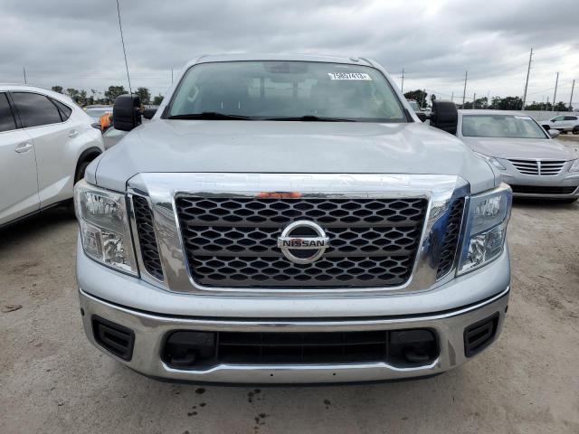 1N6AA1E61JN513537 - 2018 NISSAN TITAN SV SILVER photo 5