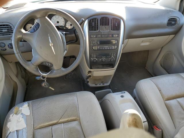 2C4GP54LX5R471081 - 2005 CHRYSLER TOWN & COU TOURING თეთრი ფოტო 8