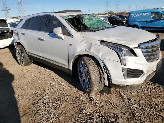 1GYKNDRS6HZ263519 - 2017 CADILLAC XT5 LUXURY WHITE photo 4