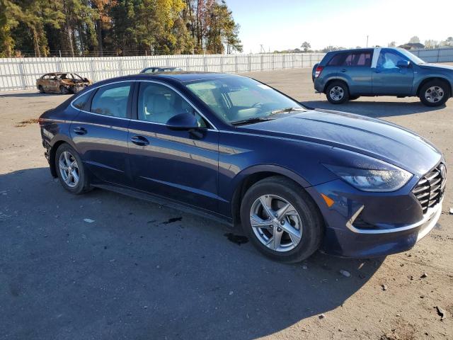 5NPEG4JA9MH112529 - 2021 HYUNDAI SONATA SE BLUE photo 4