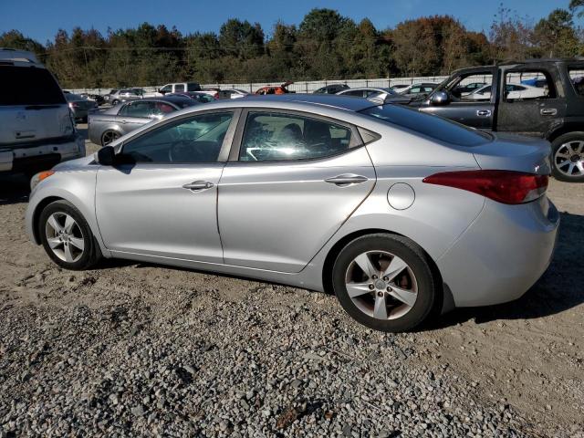 5NPDH4AE3DH396963 - 2013 HYUNDAI ELANTRA GLS SILVER photo 2