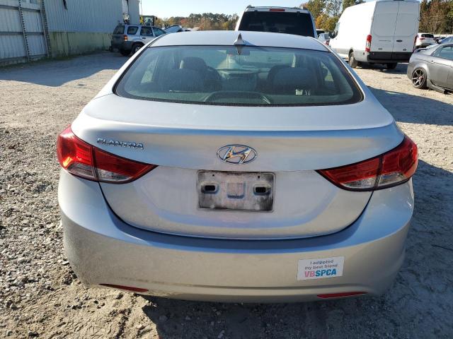 5NPDH4AE3DH396963 - 2013 HYUNDAI ELANTRA GLS SILVER photo 6