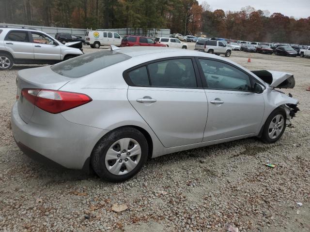 KNAFX4A63G5592665 - 2016 KIA FORTE LX SILVER photo 3