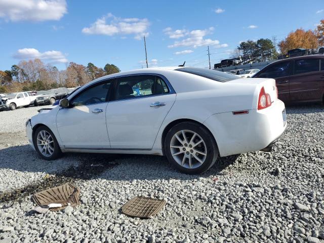 1G1ZK57799F200105 - 2009 CHEVROLET MALIBU LTZ WHITE photo 2