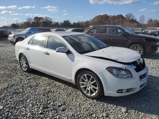 1G1ZK57799F200105 - 2009 CHEVROLET MALIBU LTZ თეთრი ფოტო 4