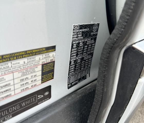 SALGV2RE0JA390242 - 2018 LAND ROVER RANGE ROVE AUTOBIOGRAPHY WHITE photo 10