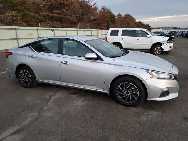 1N4BL4BW5KC239706 - 2019 NISSAN ALTIMA S SILVER photo 4