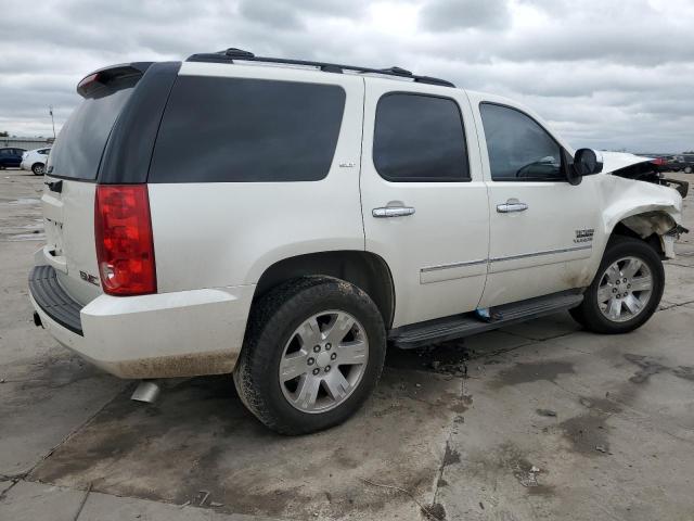 1GKS1CE04BR172597 - 2011 GMC YUKON SLT WHITE photo 3