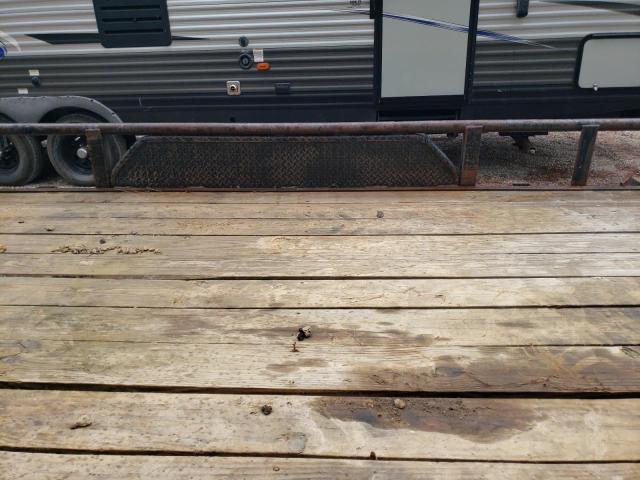 13ZMP182461005188 - 2006 UTILITY TRAILER შავი ფოტო 5