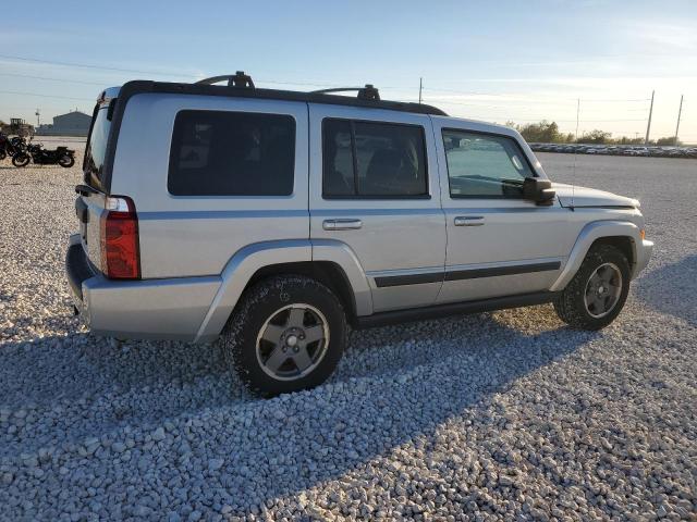 1J8HH48K58C190972 - 2008 JEEP COMMANDER SPORT SILVER photo 3