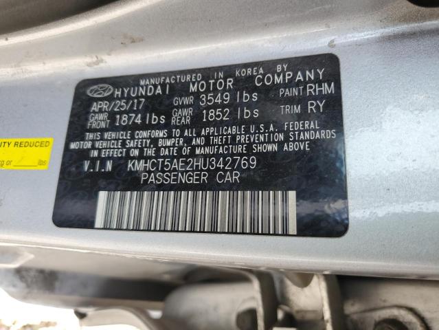 KMHCT5AE2HU342769 - 2017 HYUNDAI ACCENT SE SILVER photo 12