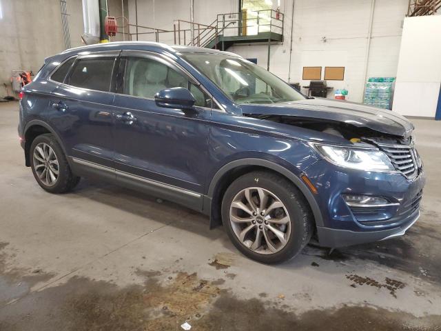 5LMCJ2D95HUL30812 - 2017 LINCOLN MKC SELECT Blau Foto 4