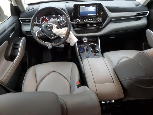 5TDGZRAH7NS115454 - 2022 TOYOTA HIGHLANDER XLE BLUE photo 8