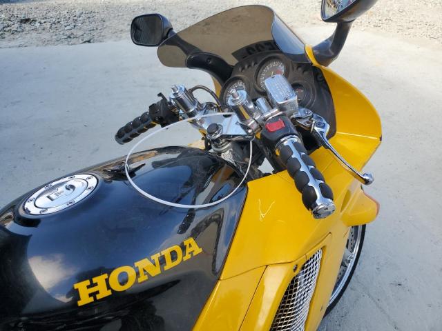 JH2PC2501PM202298 - 1993 HONDA CBR600 F2 YELLOW photo 5