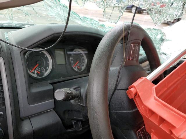 3C6RR7KT2HG522124 - 2017 RAM 1500 ST WHITE photo 8