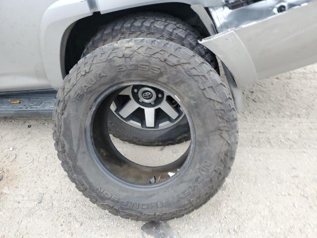 JTEBU5JRXJ5521475 - 2018 TOYOTA 4RUNNER SR5/SR5 PREMIUM ვერცხლისფერი ფოტო 13