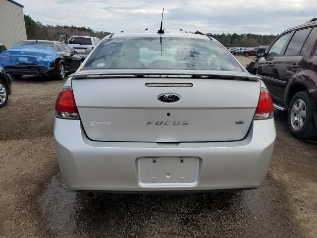 1FAHP32N09W168536 - 2009 FORD FOCUS SE SILVER photo 6