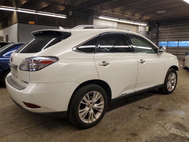 JTJBC1BA0A2021851 - 2010 LEXUS RX 450 WHITE photo 3