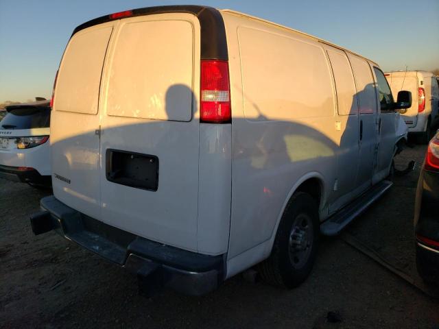 1GCWGAFG7L1181273 - 2020 CHEVROLET EXPRESS G2 WHITE photo 3