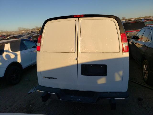 1GCWGAFG7L1181273 - 2020 CHEVROLET EXPRESS G2 WHITE photo 6