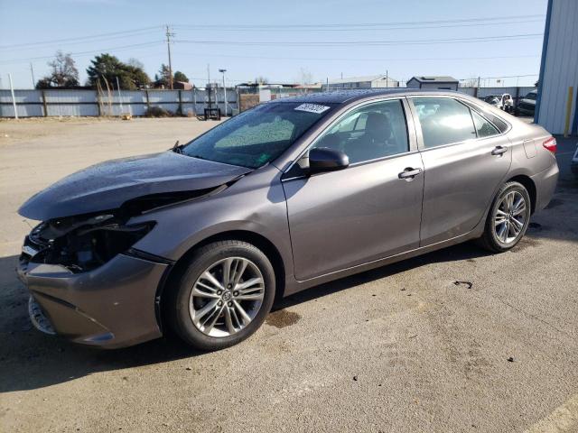 4T1BF1FK0HU734787 - 2017 TOYOTA CAMRY LE GRAY photo 1