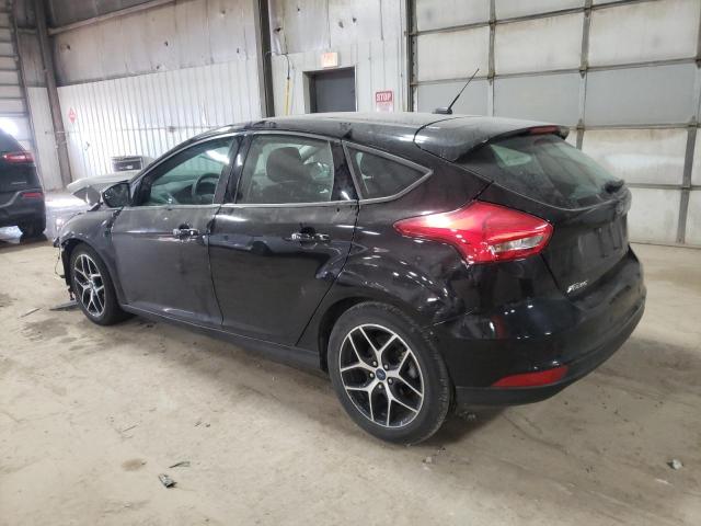 1FADP3M27JL203533 - 2018 FORD FOCUS SEL BLACK photo 2