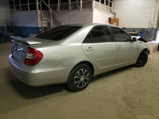 JTDBE32K620134072 - 2002 TOYOTA CAMRY LE TAN photo 3