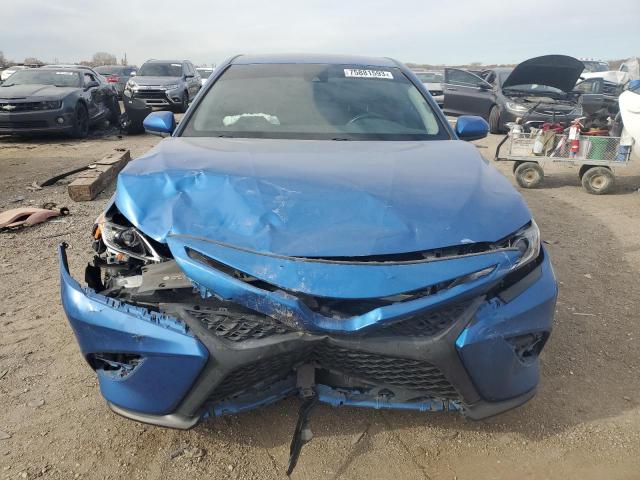 4T1B11HK2KU254916 - 2019 TOYOTA CAMRY L BLUE photo 5