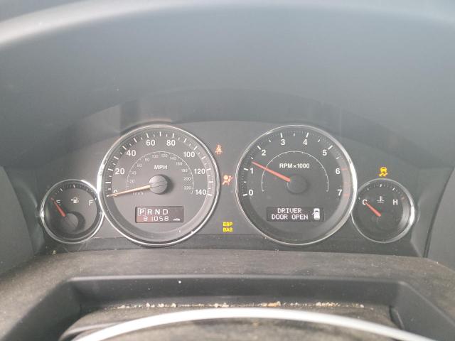 1J4RG4GK3AC108074 - 2010 JEEP COMMANDER SPORT Weiß Foto 9