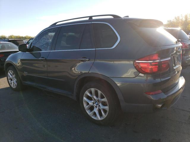 5UXZV4C52D0E11432 - 2013 BMW X5 XDRIVE35I GRAY photo 2