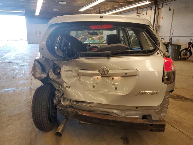2T1KR32E98C712307 - 2008 TOYOTA COROLLA MA XR SILVER photo 6