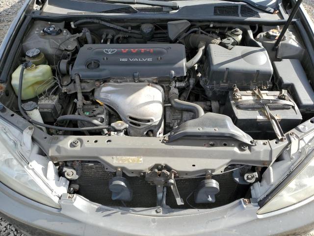 JTDBE32K063065495 - 2006 TOYOTA CAMRY LE GRAY photo 11