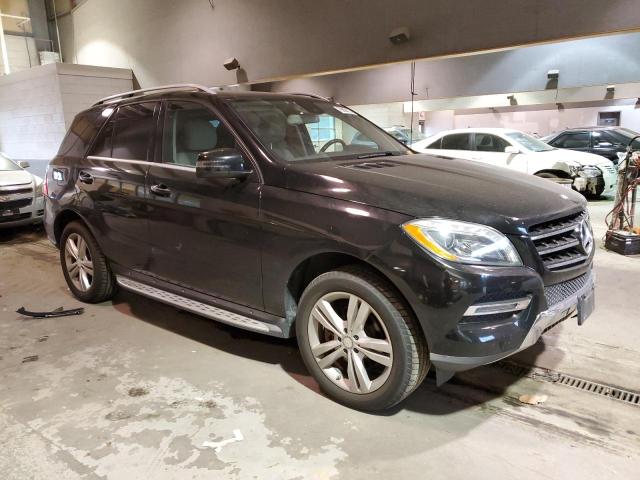 4JGDA5HB6FA448484 - 2015 MERCEDES-BENZ ML 350 4MATIC BLACK photo 4