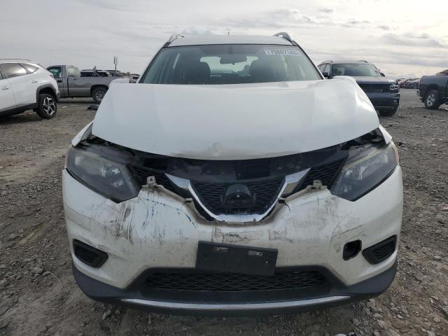 5N1AT2MT9FC876712 - 2015 NISSAN ROGUE S WHITE photo 5