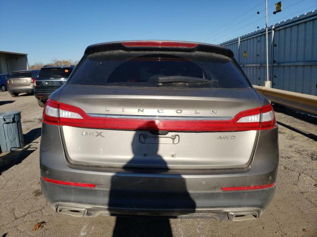 2LMPJ8LR2HBL45948 - 2017 LINCOLN MKX RESERVE Արծաթագույն լուսանկար 6