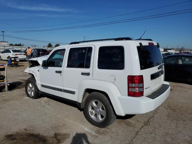 1C4PJMAK0CW139145 - 2012 JEEP LIBERTY SPORT WHITE photo 2