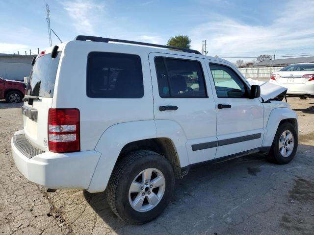 1C4PJMAK0CW139145 - 2012 JEEP LIBERTY SPORT WHITE photo 3