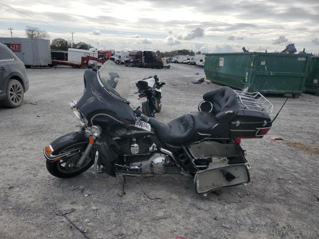 1HD1FCW103Y622302 - 2003 HARLEY-DAVIDSON FLHTCUI 黑色 照片 3