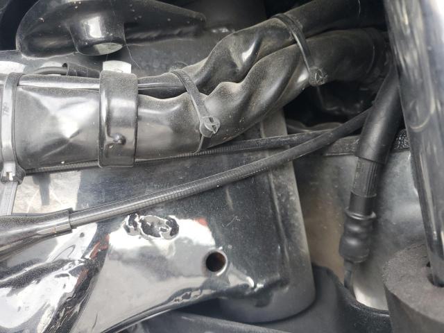 1HD1FCW103Y622302 - 2003 HARLEY-DAVIDSON FLHTCUI 黑色 照片 9