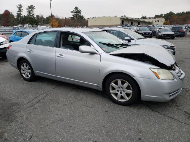 4T1BK36B75U048443 - 2005 TOYOTA AVALON XL SILVER photo 4