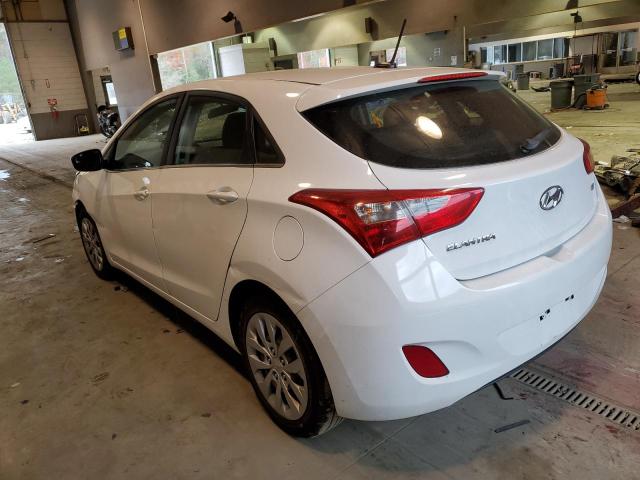 KMHD35LH6HU375575 - 2017 HYUNDAI ELANTRA GT WHITE photo 2