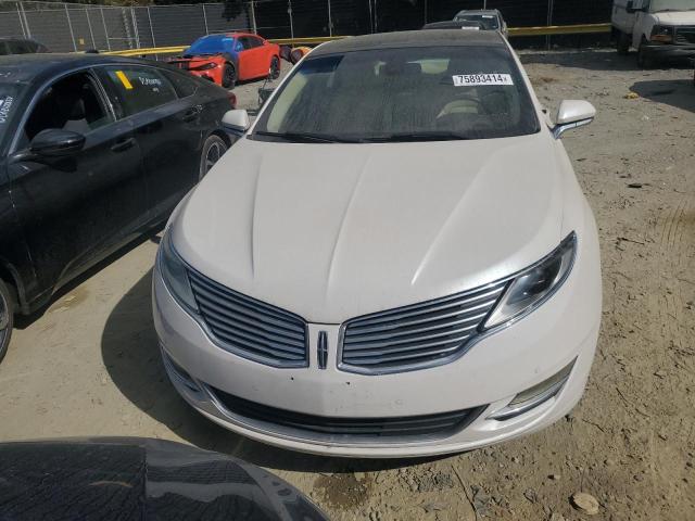 3LN6L2GK2DR806170 - 2013 LINCOLN MKZ WHITE photo 5