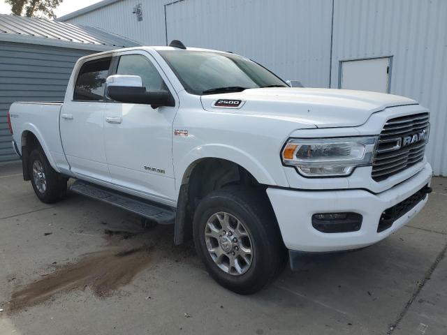 3C6UR5FJ4KG655787 - 2019 RAM 2500 LARAMIE WHITE photo 4