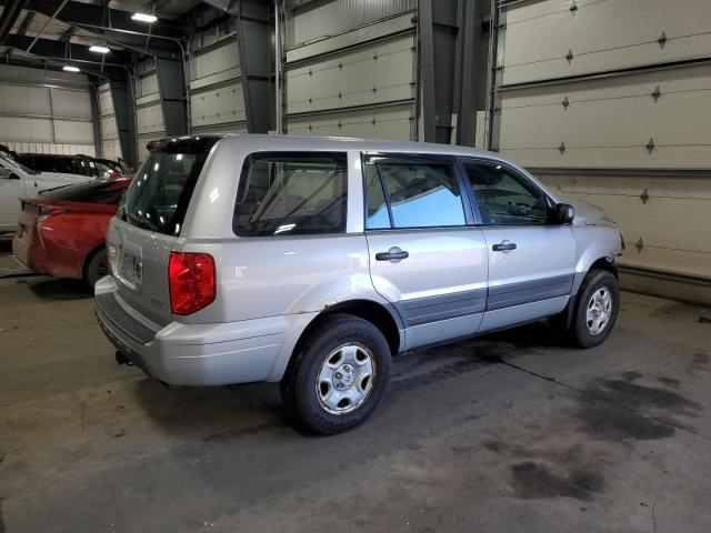 2HKYF18154H622557 - 2004 HONDA PILOT LX SILVER photo 3