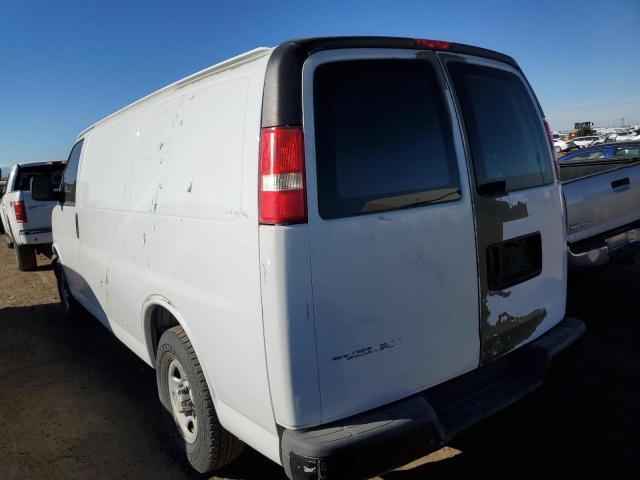 1GCFH15T571220802 - 2007 CHEVROLET EXPRESS G1 WHITE photo 2