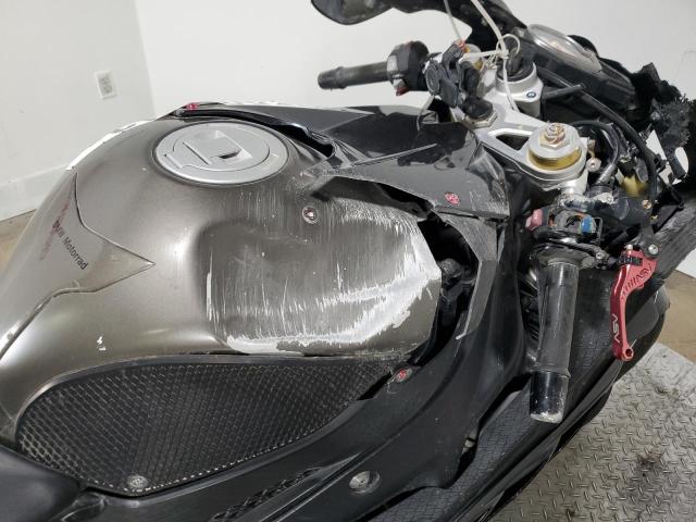 WB1051701AZV41372 - 2010 BMW S 1000 RR BLACK photo 10